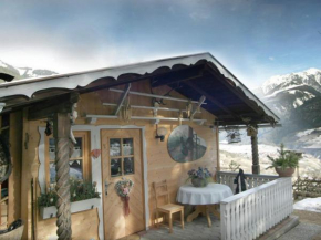 Отель Cozy Chalet in Karr sten with Forest Near  Каррёстен